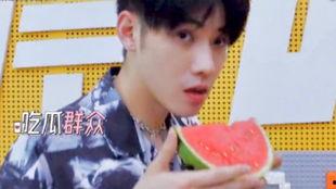 吃瓜娱乐圈任豪,娱乐圈的瓜田新秀,星光璀璨的蜕变之路